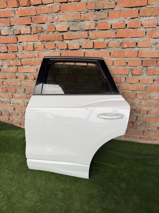 Audi q3 83a 83а 2019-2024 двері задгі ліві