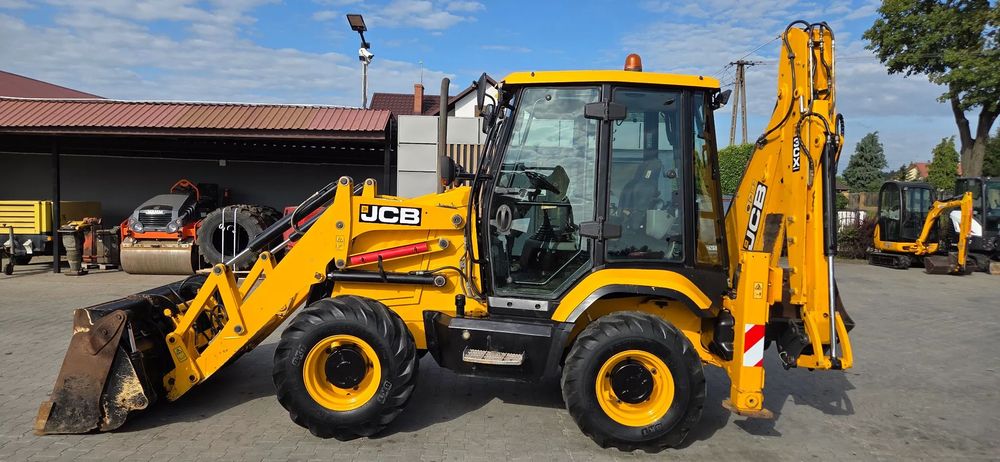 JCB <<JCB 3CX Compact, 2017r, przebieg 3100 Mtg, szybkozłącze przód i tył, teleskop, bez DPF i ad blue>>  <JCB3CXCompact, 2017r,tylko 3100Mtg,szybkozłącze przód i tył,Teleskop>