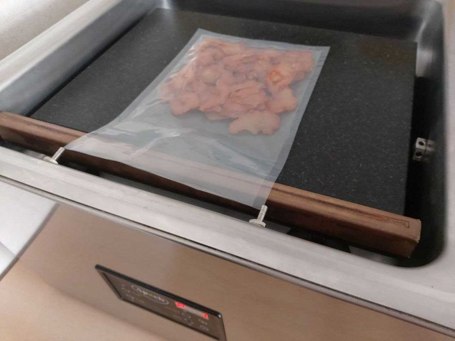Pakowarka próżniowa Apach AVM 412
