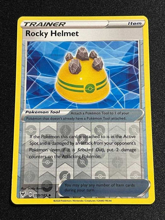 Carta Pokémon Rocky Helmet 159/185 Vivid Voltage