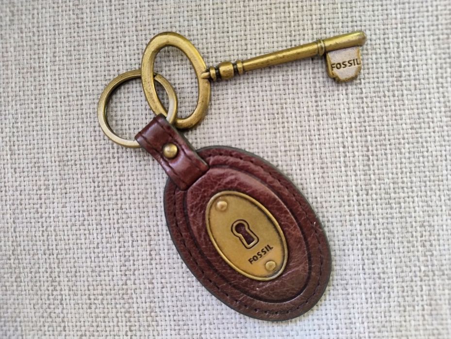 Brelok zawieszka do torebki FOSSIL