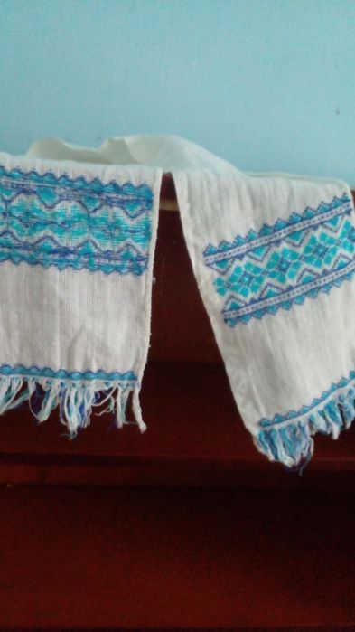 Рушники вишиті бабулі