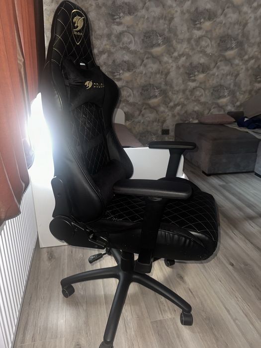 Ігрове Крісло Cougar armor one royal