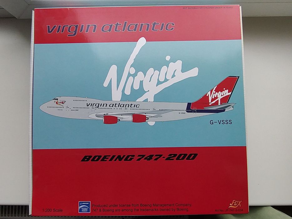 Металева модель Boeing 747-200, 747-400