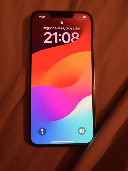 Iphone 13 pro dourado