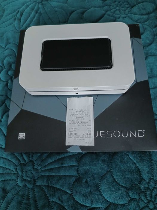 Bluoesound Node wspaniały Streamer w białym kolorze