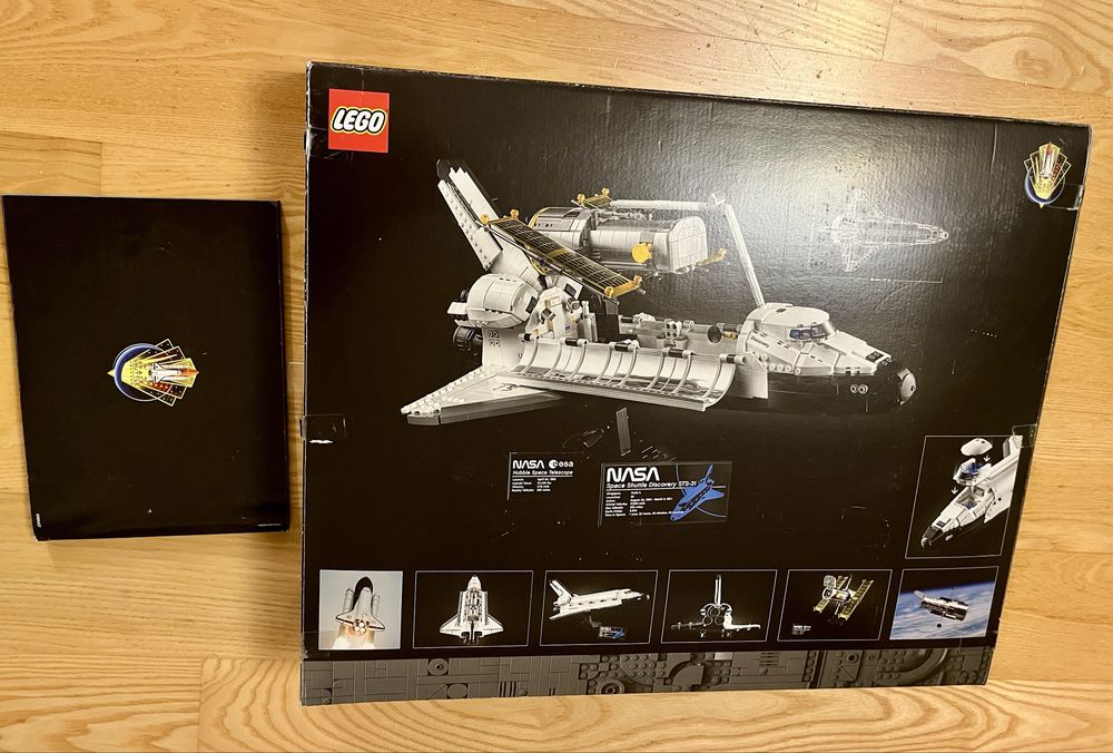 LEGO 10283 Creator Expert - NASA Discovery Space Shuttle