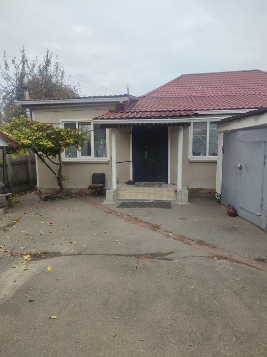 Продається будинок в м. Бориспіль.