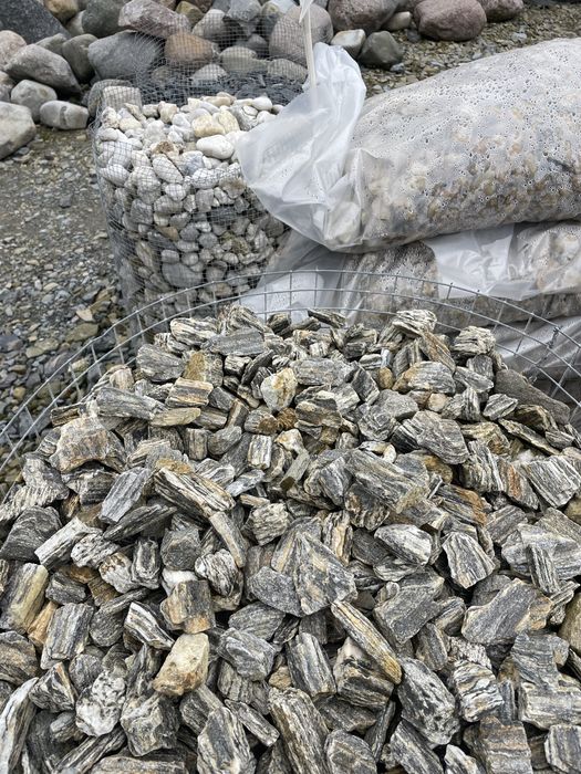 Kamienie grys kliniec tłuczeń żwir torf piaski kamień ozdobny kora