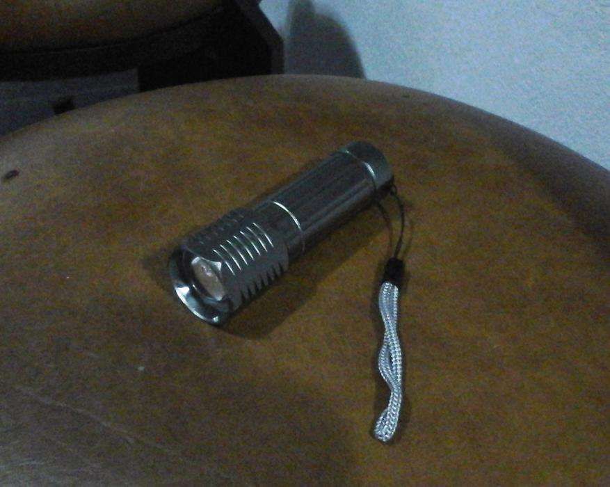 CREE XM-L LED Flashlight, 3000 Lumens, New + Clip + AAA Adapter64740677490561121