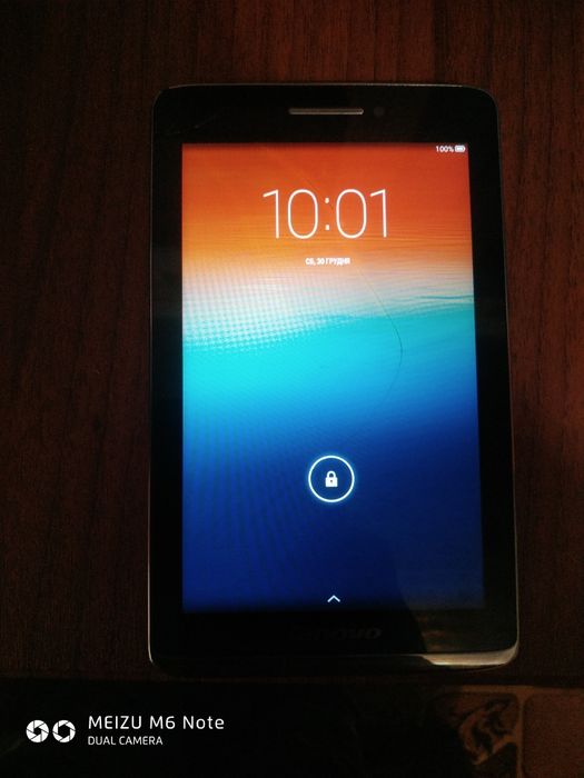 Продам планшет lenovo s5000-f.