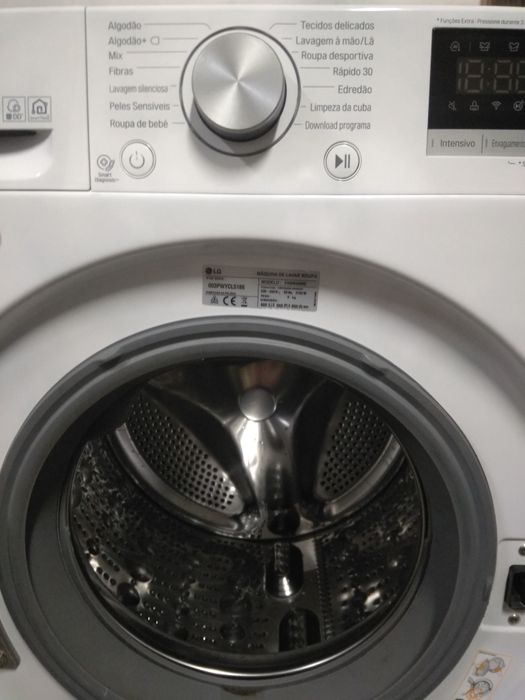 Máquina de lavar roupa LG 8kg