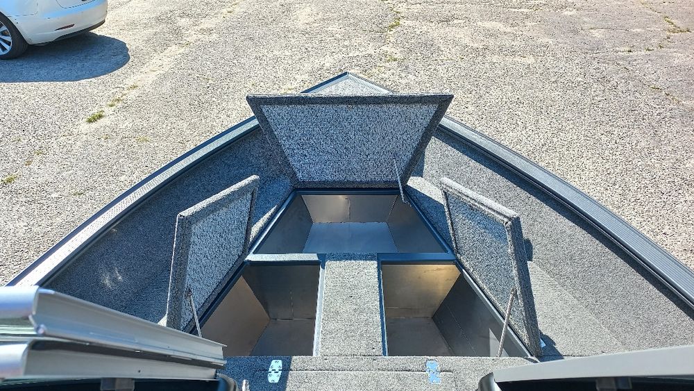 Човен алюмінієвий ALISA 520