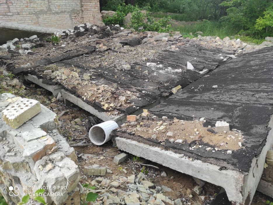 Продам автогараж, нежитлове приміщення