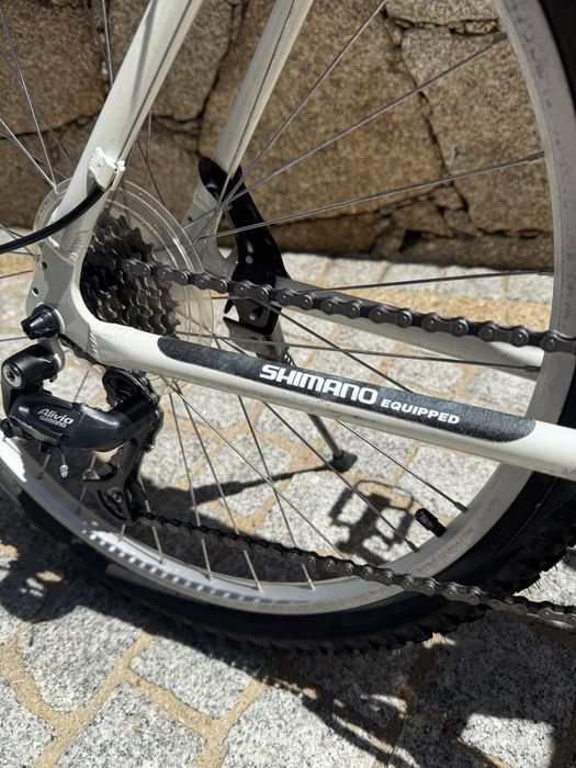 Bicicleta como nova