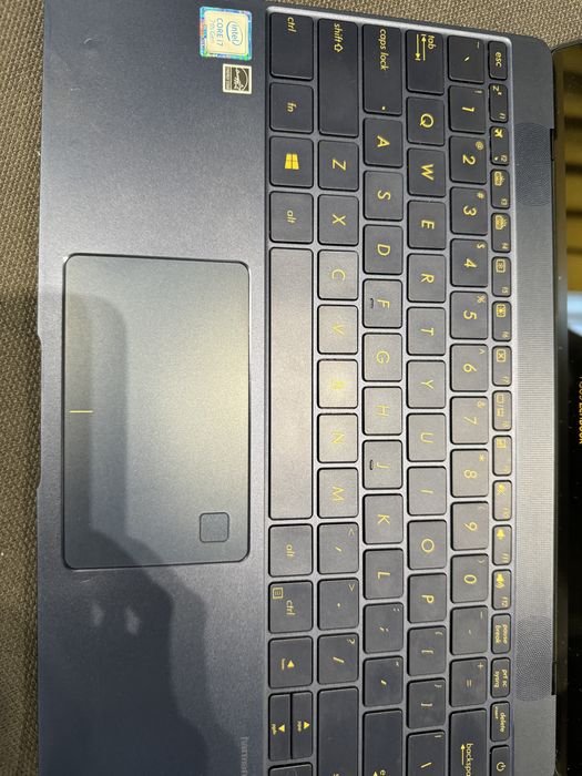 продам Ноутбук Asus Zenbook 14
