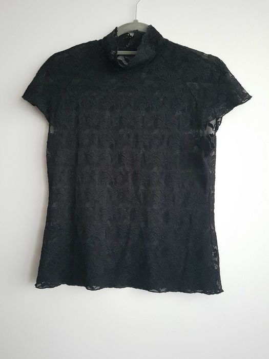 Półgolf koronka L czarna bluzka krótki rękaw polska produkcja Violana