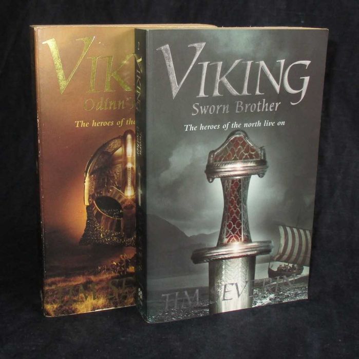Livros Viking Odinn's Child e Sworn Brother Tim Severin