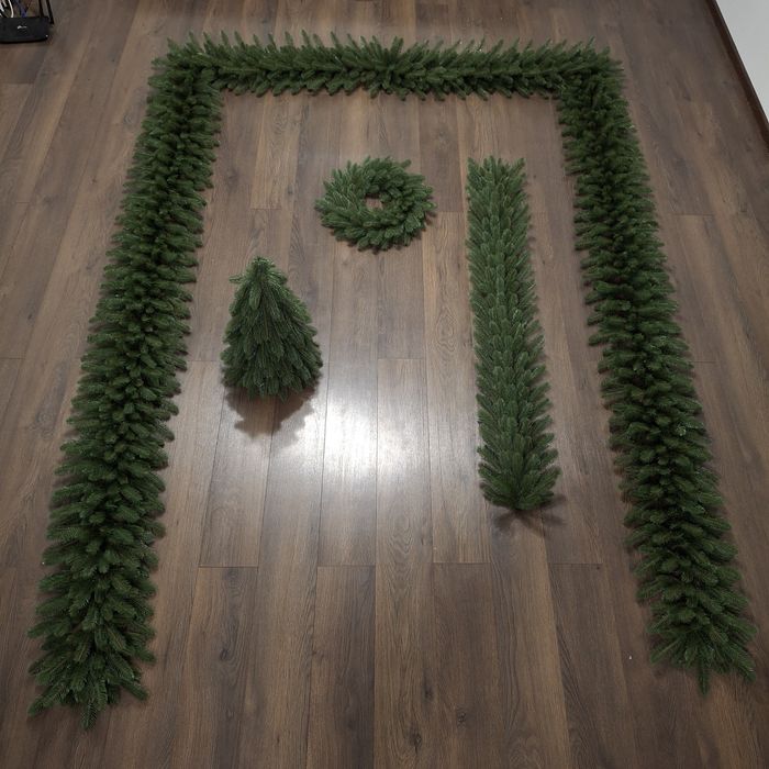 Новорічний декор. Гірлянда з литих гілок