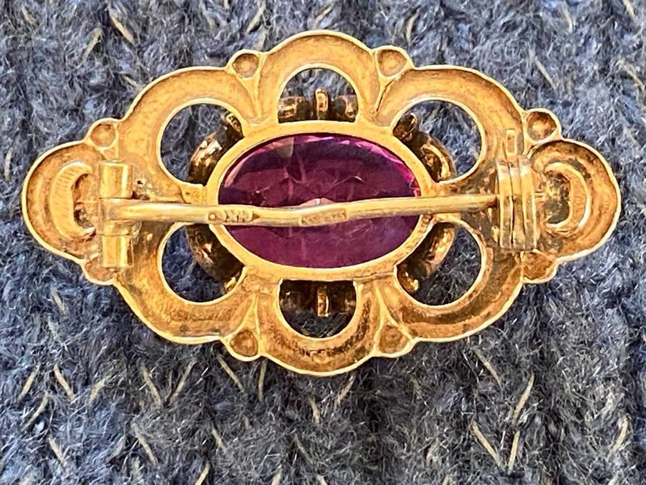 Stara broszka z korundu aleksandrytu z ZSRR. Srebro próby 875