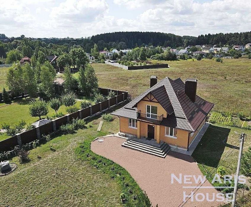 Продаж 2х поверховий будинок 153 м2, 15 сот. + 30 м2 гараж в с. Бузова, біля Українського села