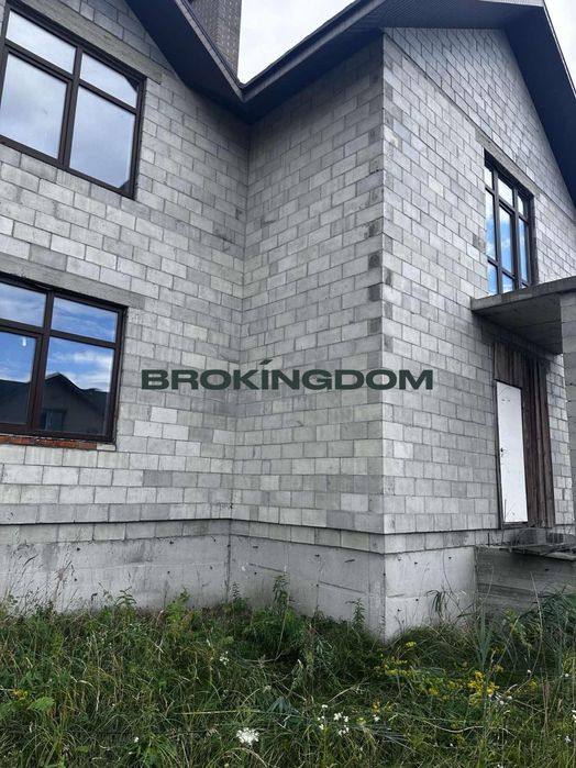 Продаж будинку 300 кв.м с.Літочки ,Броварський район