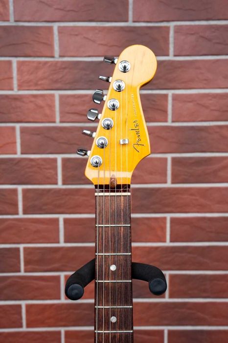 Гітара Fender Stratocaster American Ultra Blue