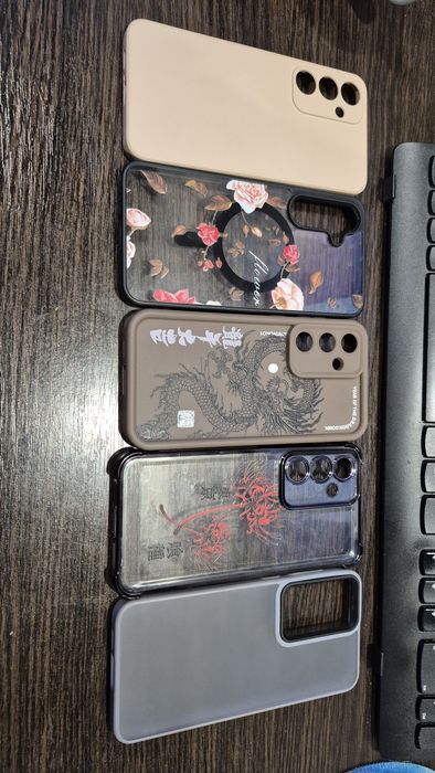 Продам чохли на Samsung Galaxy S24Fe