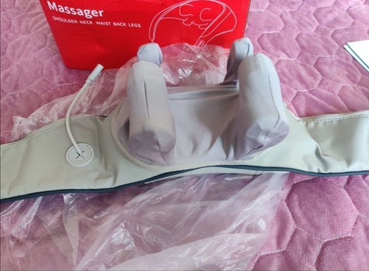 Массажёр с лапками для шеи спины