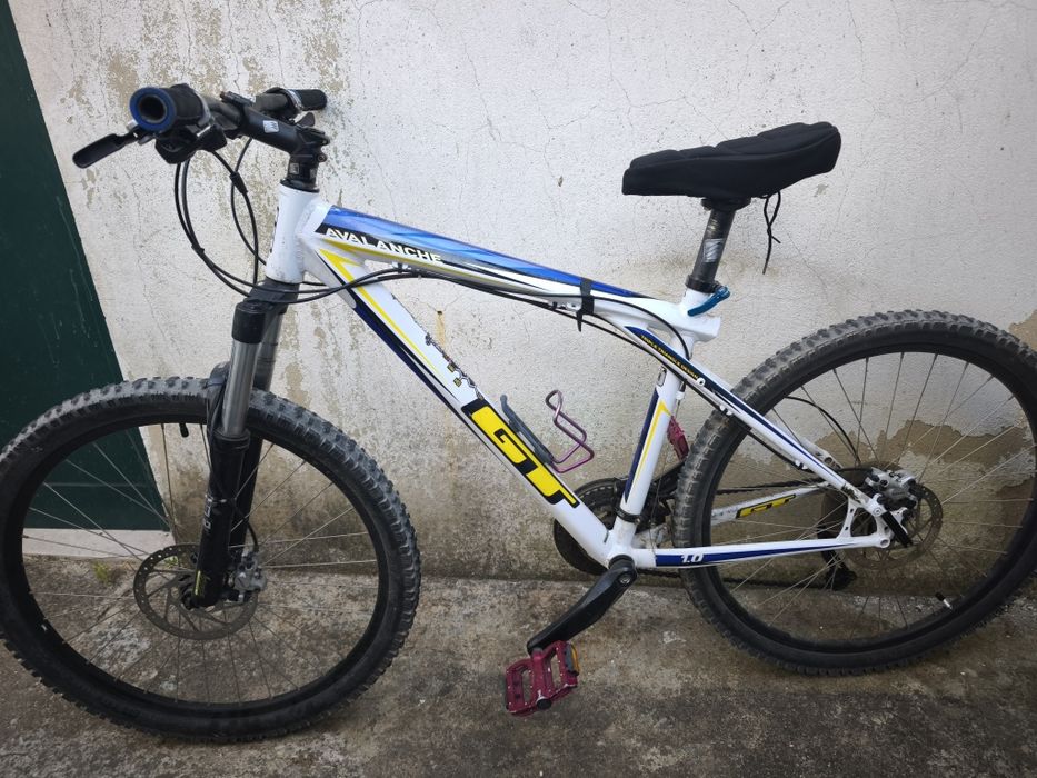Bicicleta Gt Avalanche 1.0 roda 26