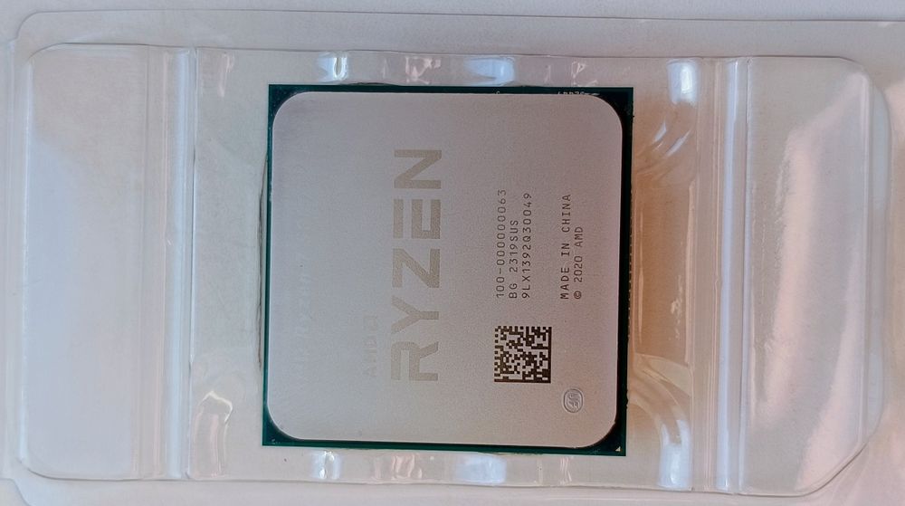 AMD Ryzen7 5800x б/у