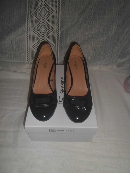 1 par de sapatos de senhora como novos da marca seaside