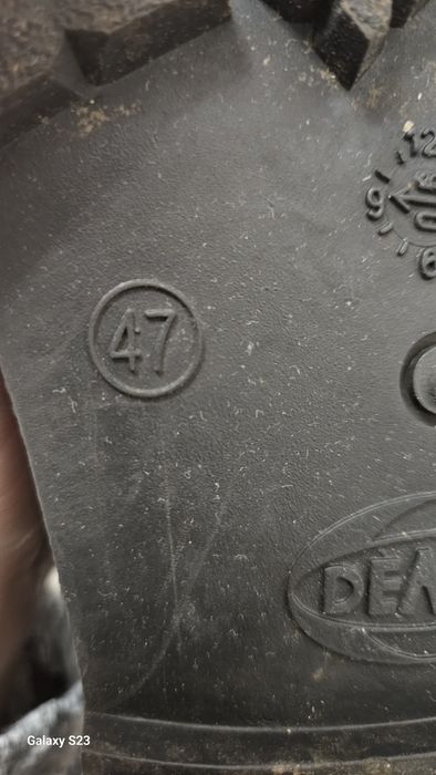 Sprzedam buty myśliwskie