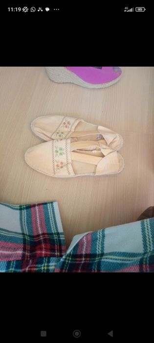 Sapatos cor damasco