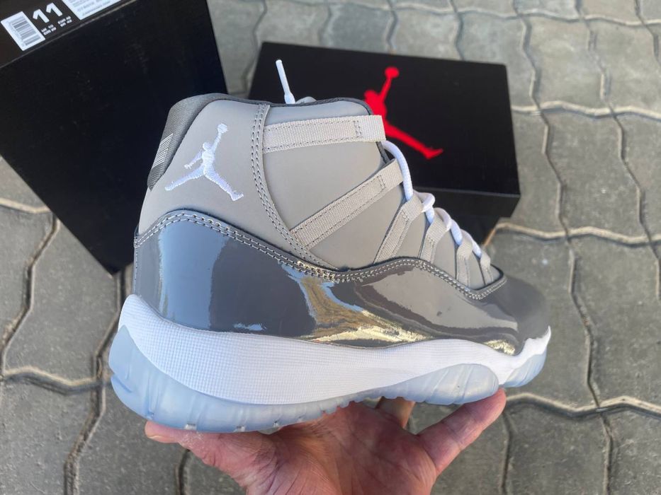 Air Jordan 11 Retro Grey