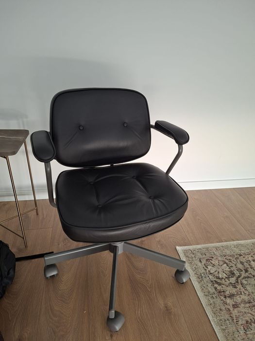 Cadeira de escritório preta 

IKEA ALEFJÄLL cadeira giratória