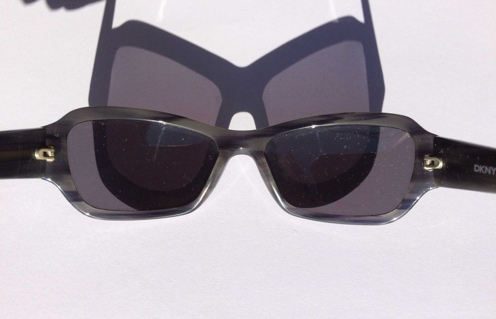 Óculos de sol de senhora DKNY