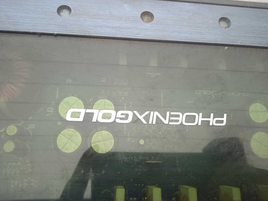 Самбуфер усілітель магнітола
