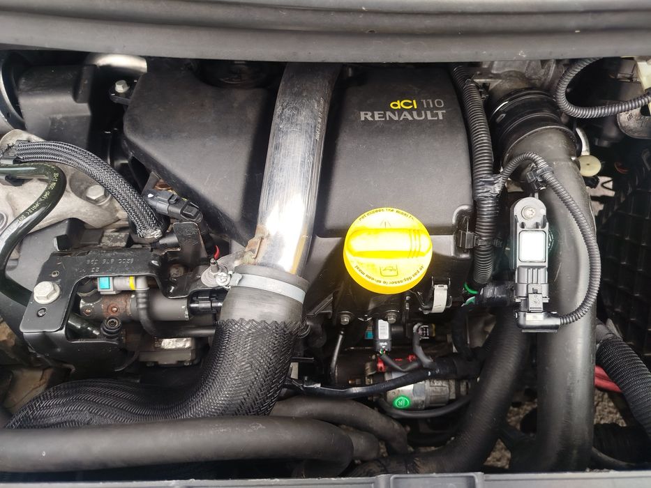 Рено Сценік 3 2011 рік