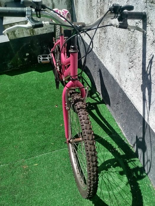 Bicicleta de "montanha" de criança (menina)