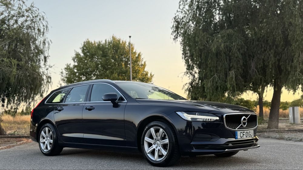 Volvo V90 D4 2.0D 190Cv Momentum Plus GearTronic