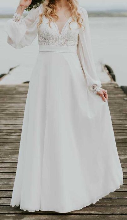 Suknia ślubna, rozm. 36/38, góra koronka, dół muślin gratis