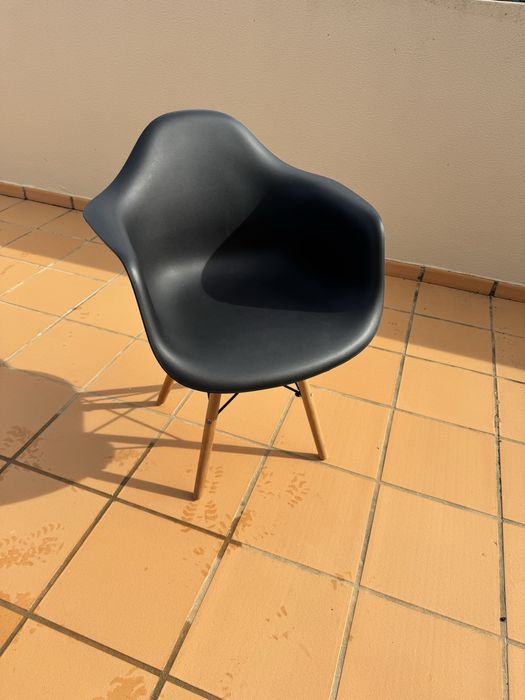 Cadeiras de várias cores