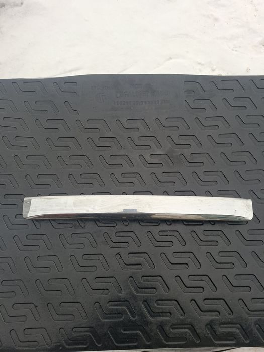 Накладка крышки багажника Бленда для Ниссан Х Трейл Т30