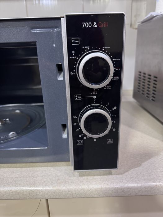 Мікроволновка + гріль