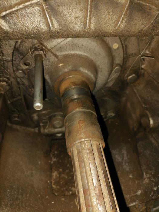 КПП Урал 375 бензинова