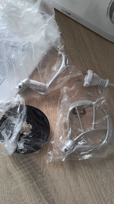 Robot kuchenny planetarny Clatronic KM3709 nowy