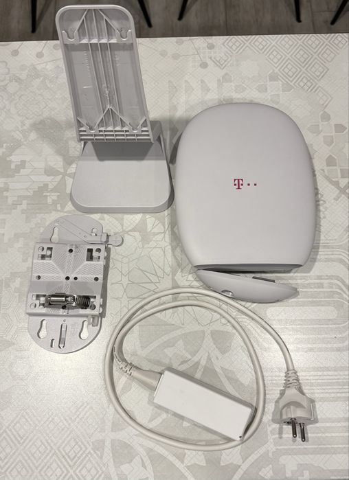 Antena zewnętrzna T-Mobile 5G/LTE – Internet Domowy