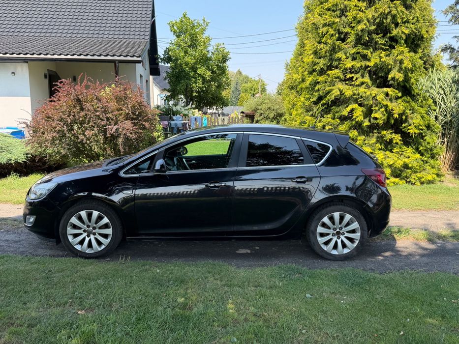 Opel Astra J 1.6
