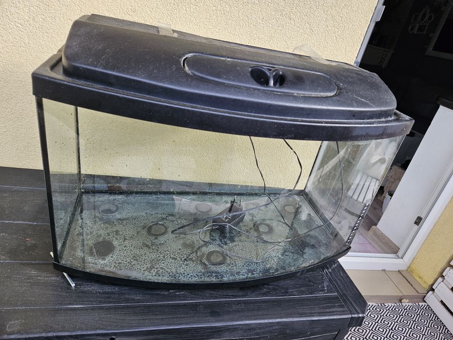 Akwarium profilowane72 l, pokrywa, oświetlenie led